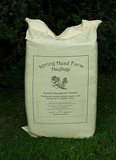 Easy to handle Handy Bales ideal for travelling Easy to handle Handy Bales ideal for travelling