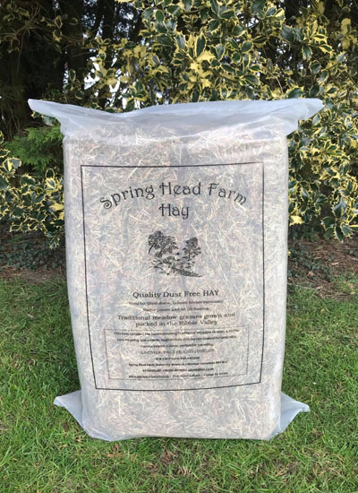 Easy to handle Handy Bales of Hay ideal for travelling Easy to handle Handy Bales of Hay ideal for travelling